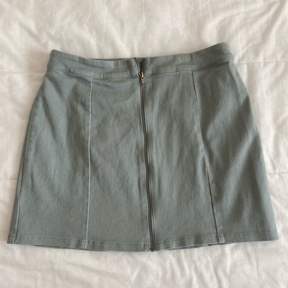 Forever 21 Mine Green Skirt